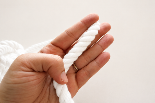10 mm Twisted White