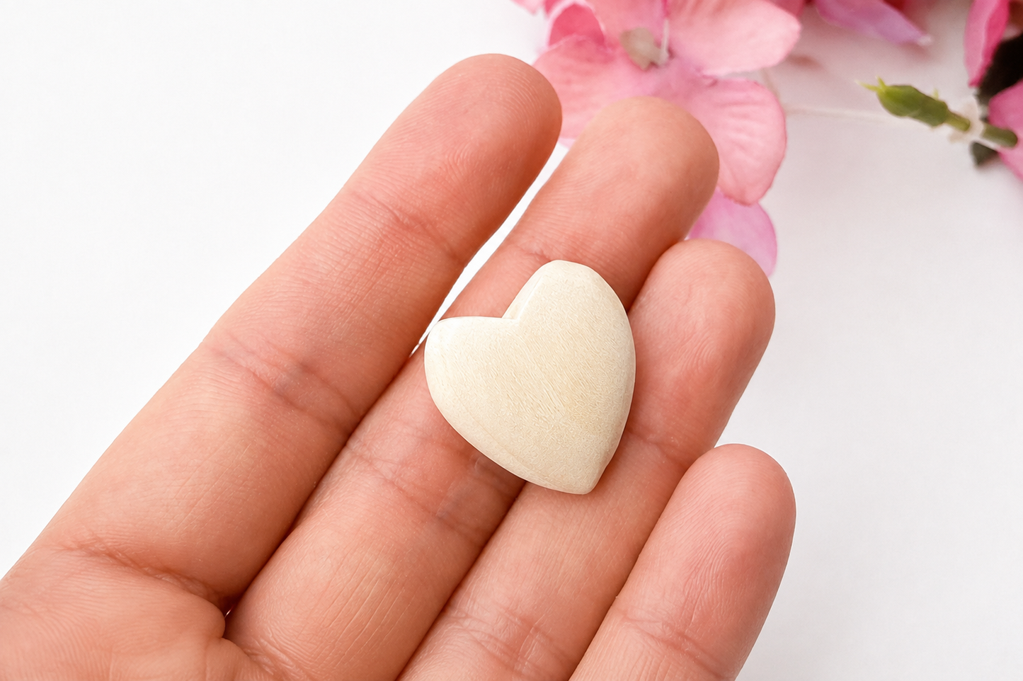 Wood Bead - 20mm - Heart