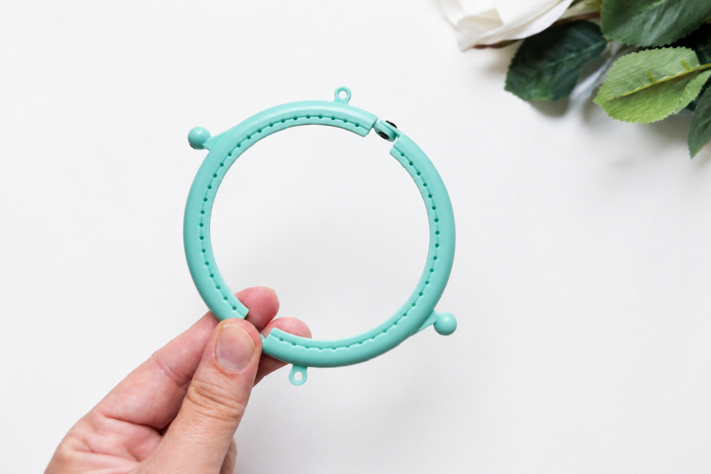 Colorful Clutch Frame – Half Round