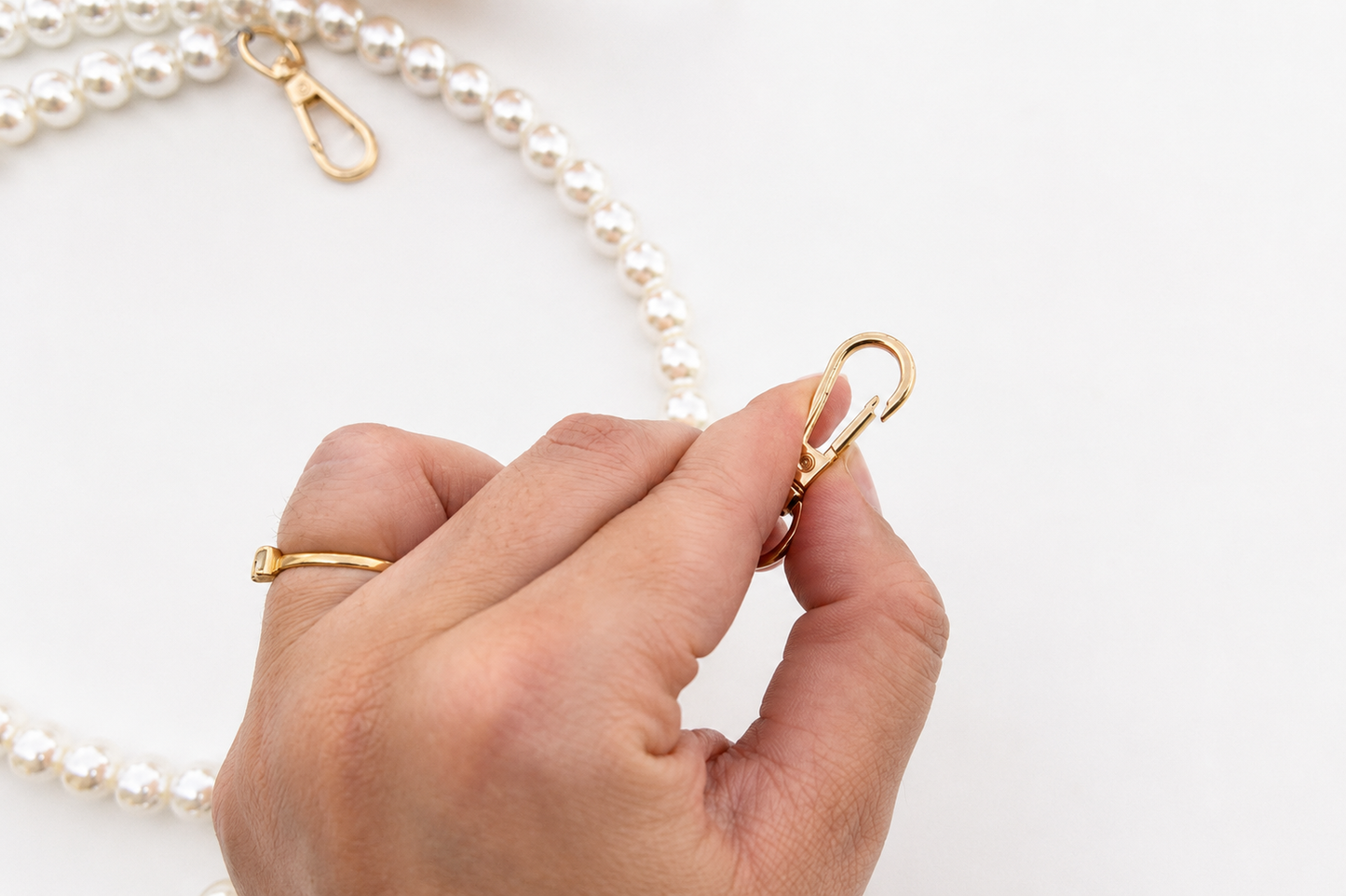 Long Pearl Bag Chain - 1 Pc