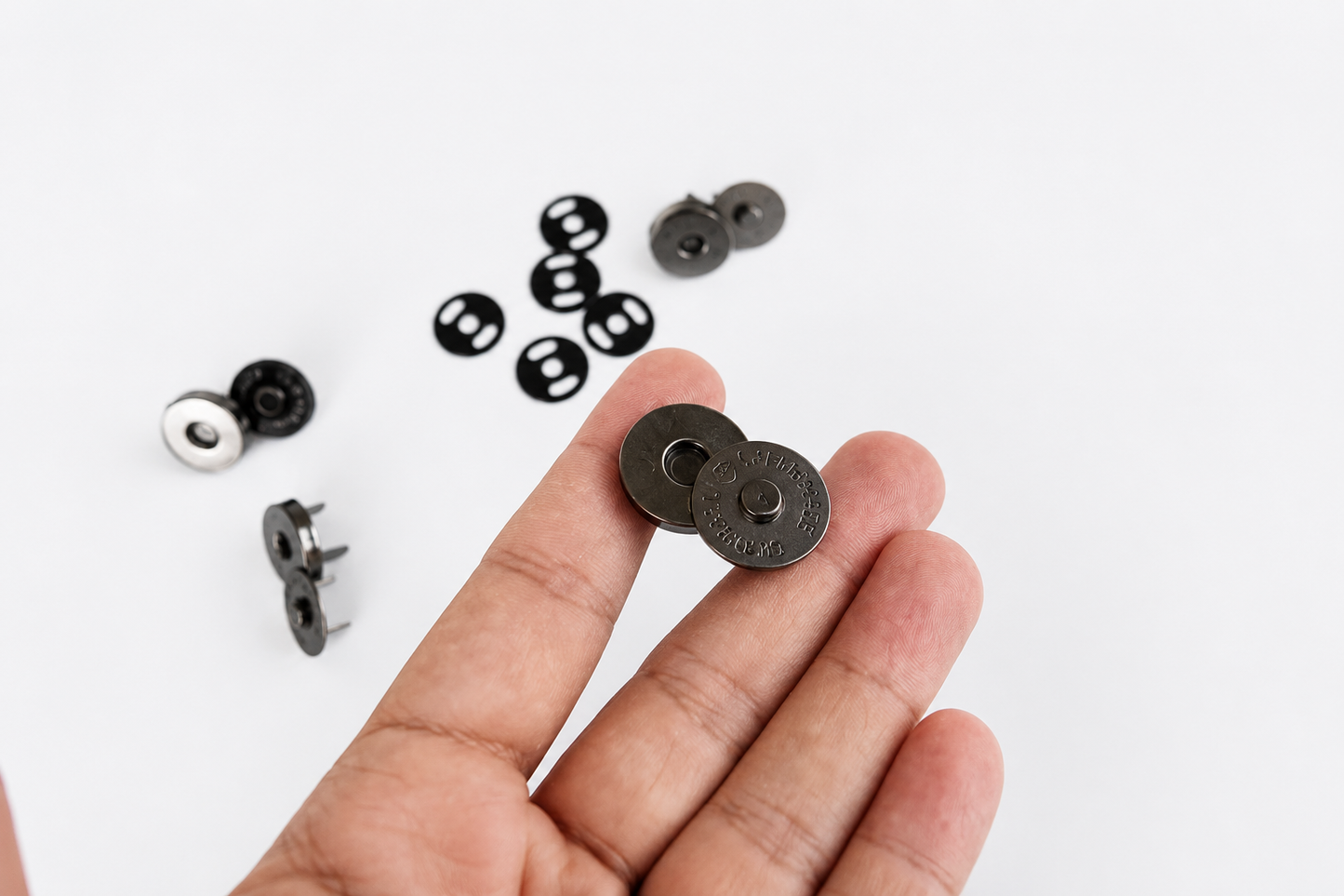 Magnet Button - Press Type