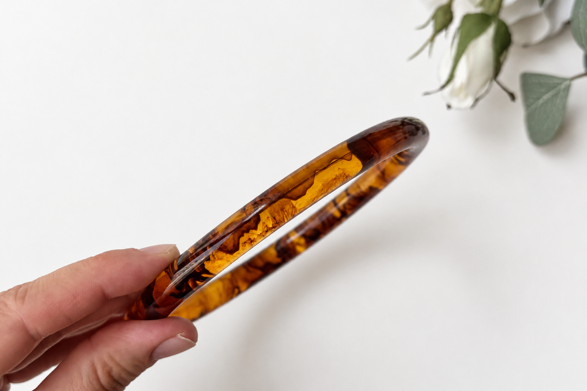 Marbled Resin Bag Handle - Round