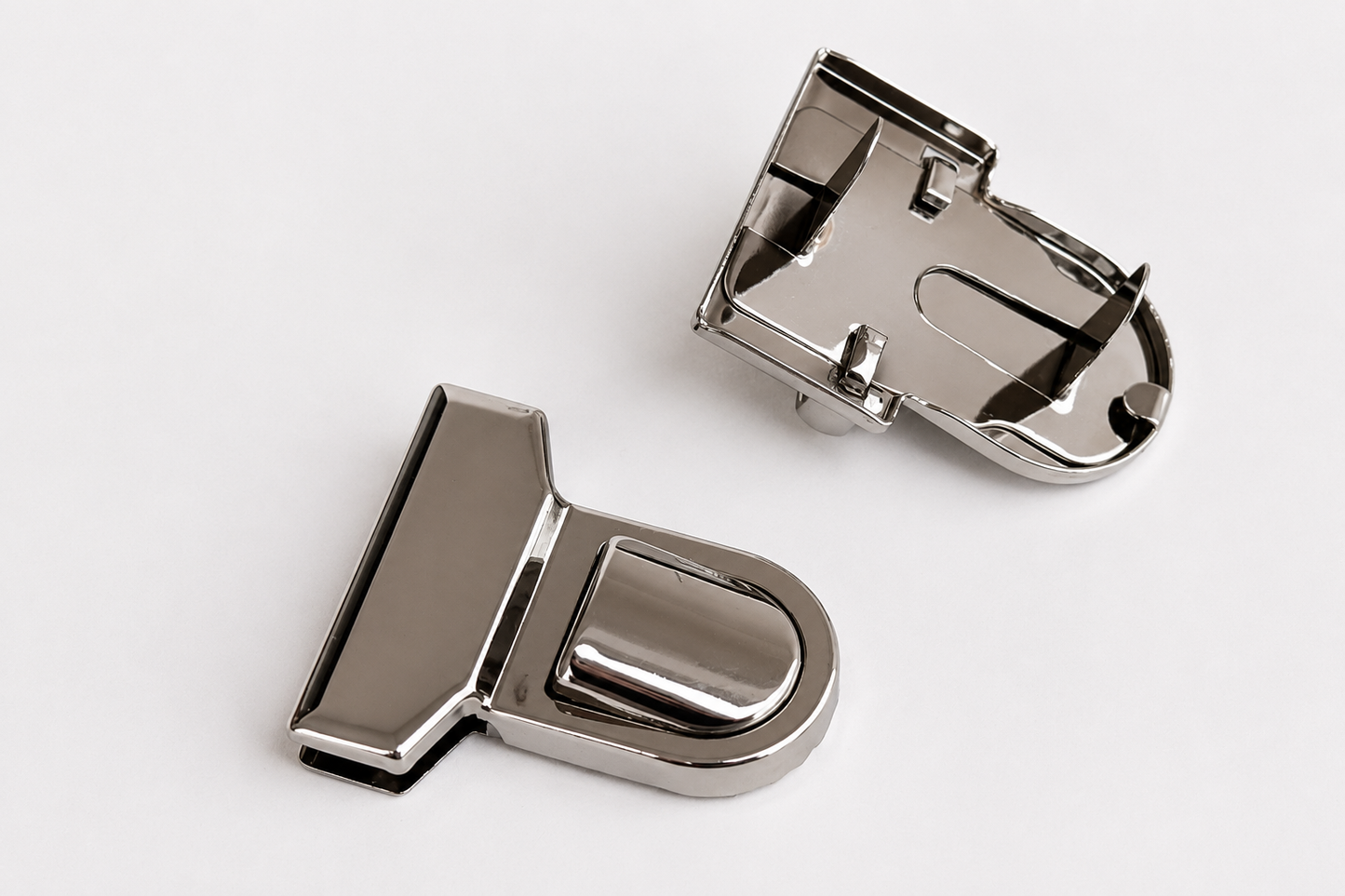 Clip Type Lock - Silver
