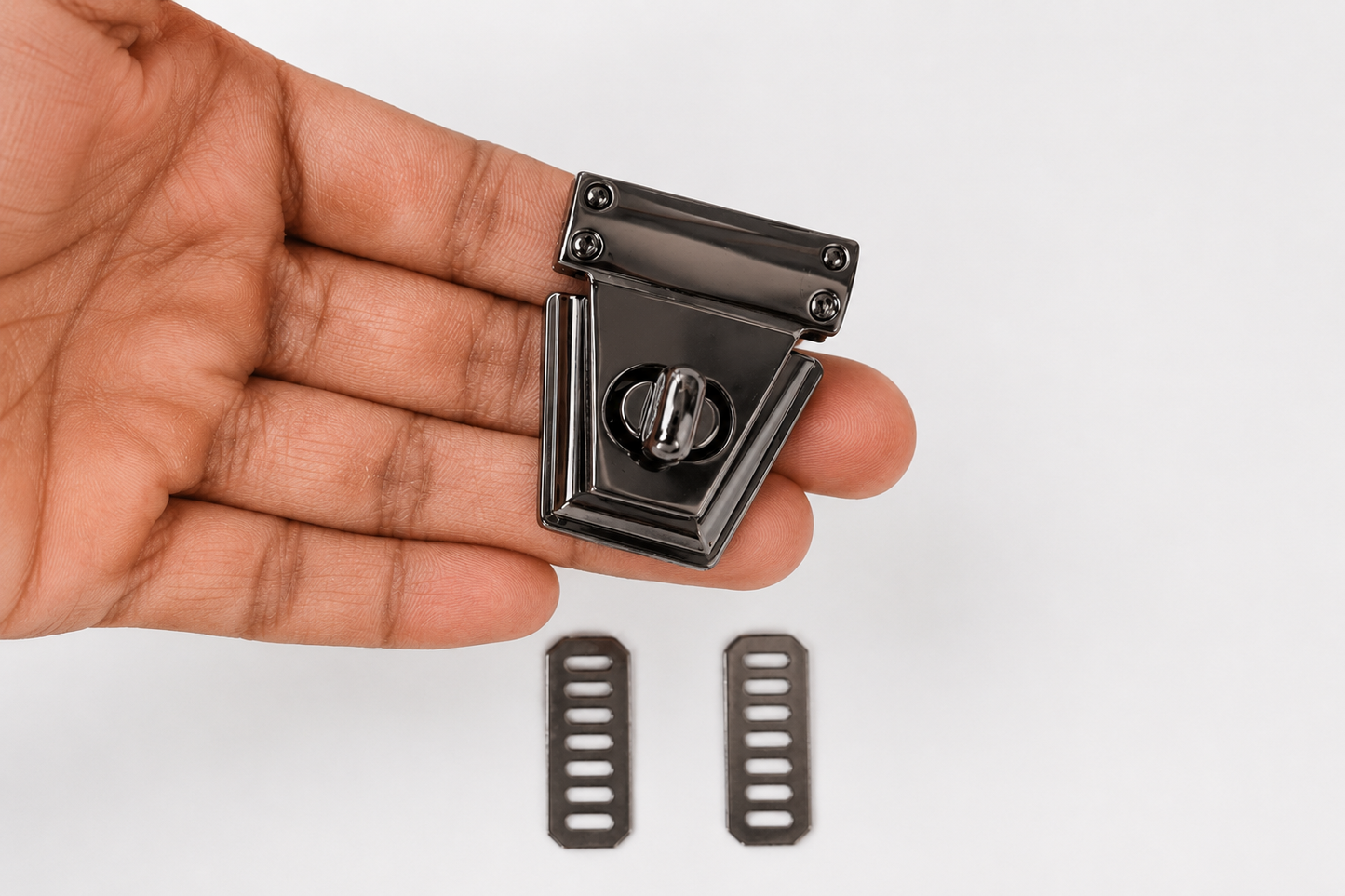 Twist Type Lock (Style #1)