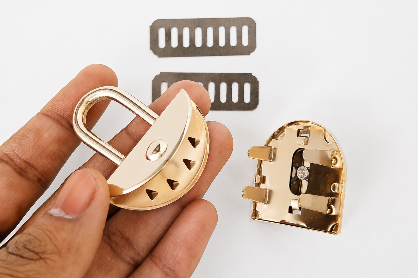 Twist Type Lock (Style #2)